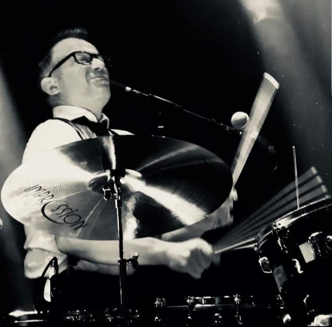 Nigel Powell Drumming