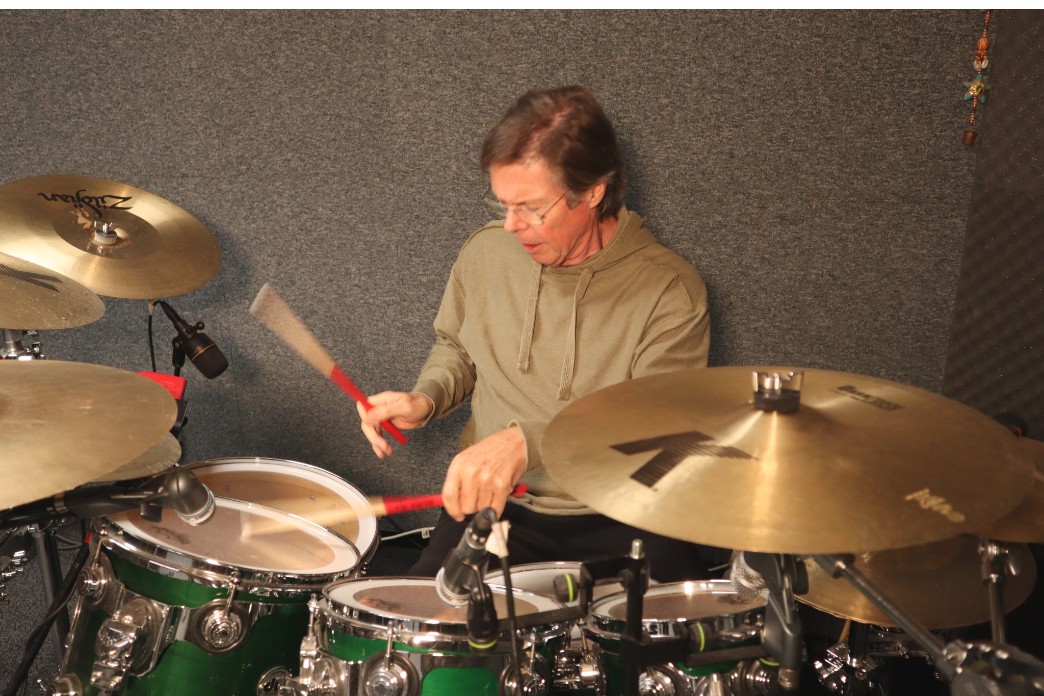 Nigel Powell Drumming